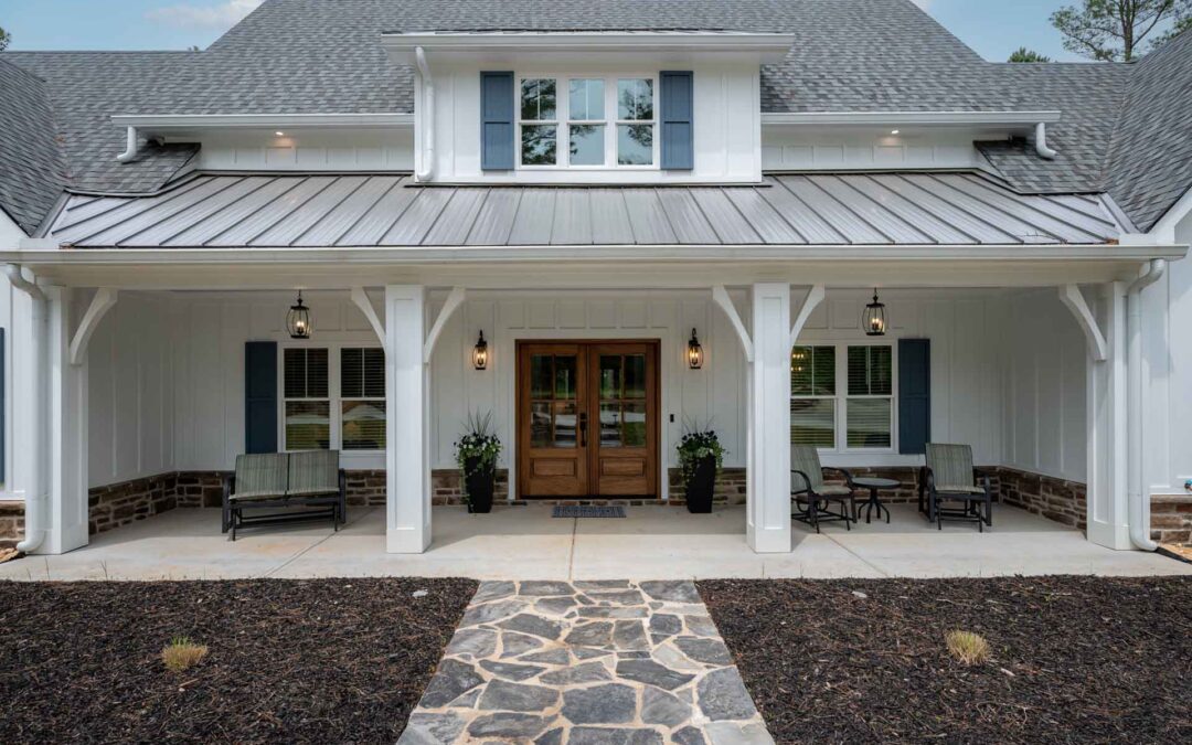 Understanding Cost-Plus vs. Fixed-Price Contracts for Your Custom Home